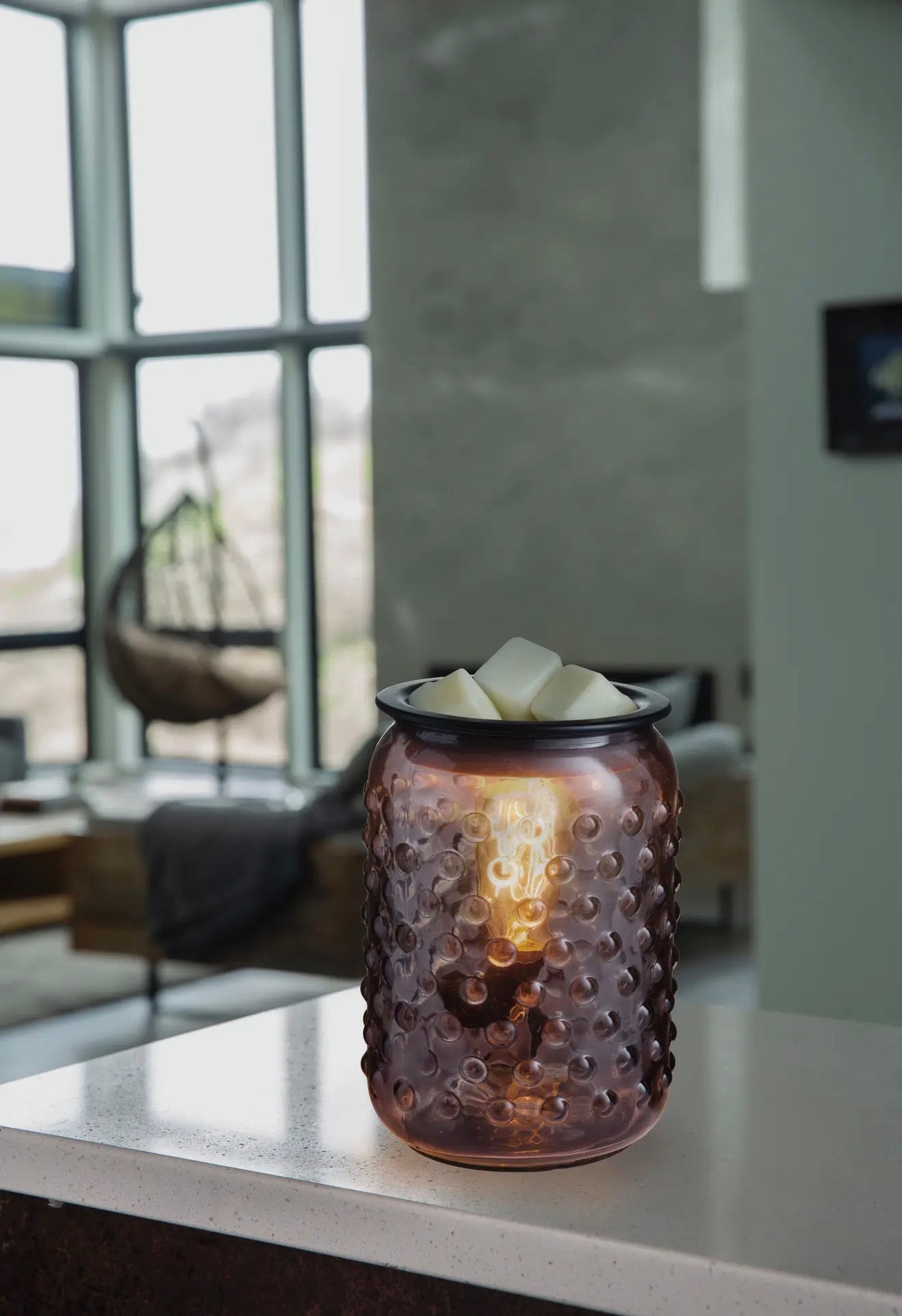 Vintage Bulb Illumination Fragrance Warmer-Smokey Hobnail