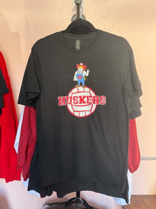 Huskers Tee