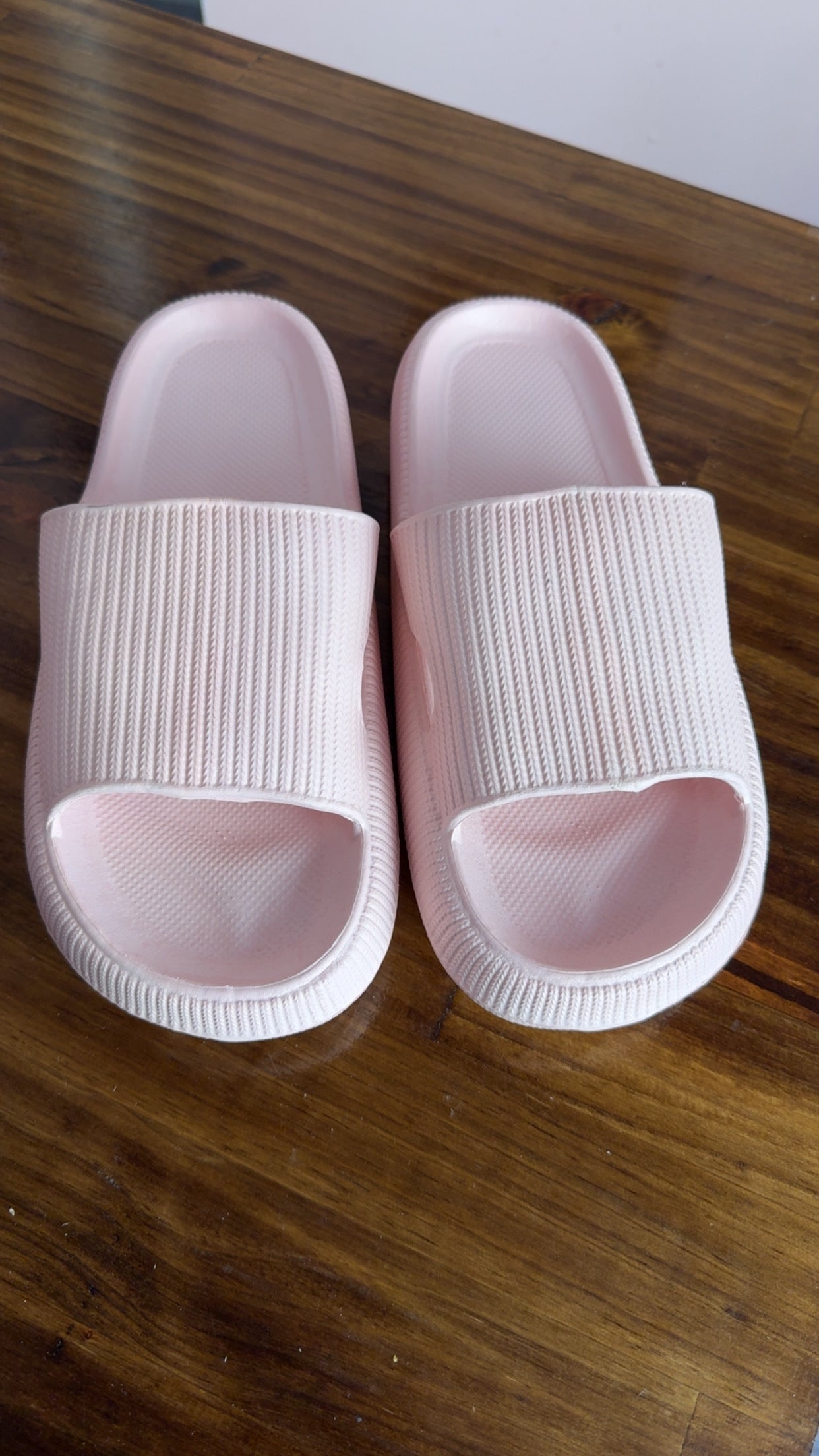 Pink Slides | Adult Sizes